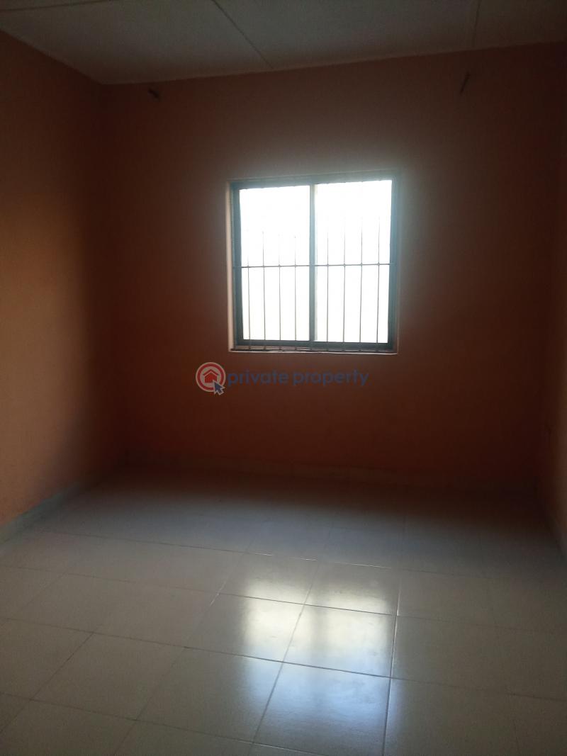 2 bedroom Flat & Apartment For Rent Ago Palace Isolo Lagos - 3