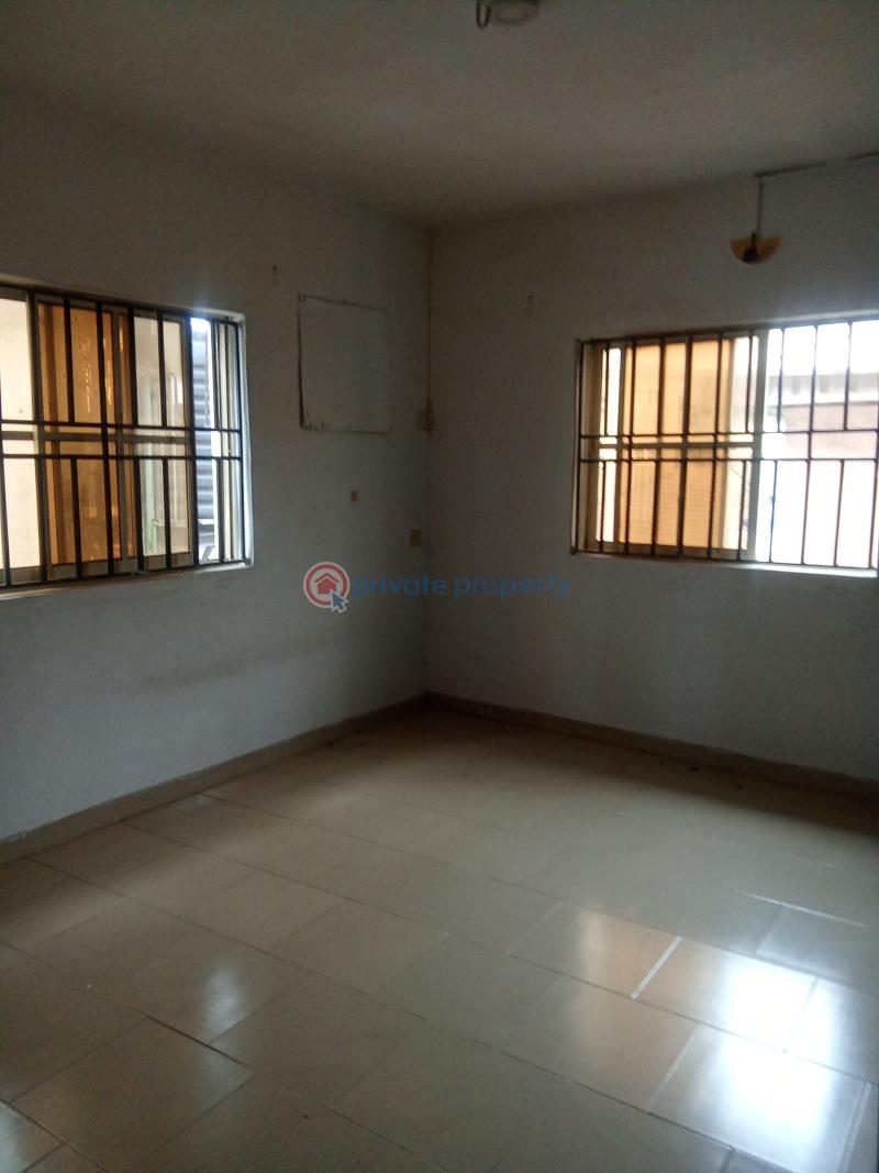 2 bedroom Flat & Apartment For Rent Ago Palace Isolo Lagos - 5