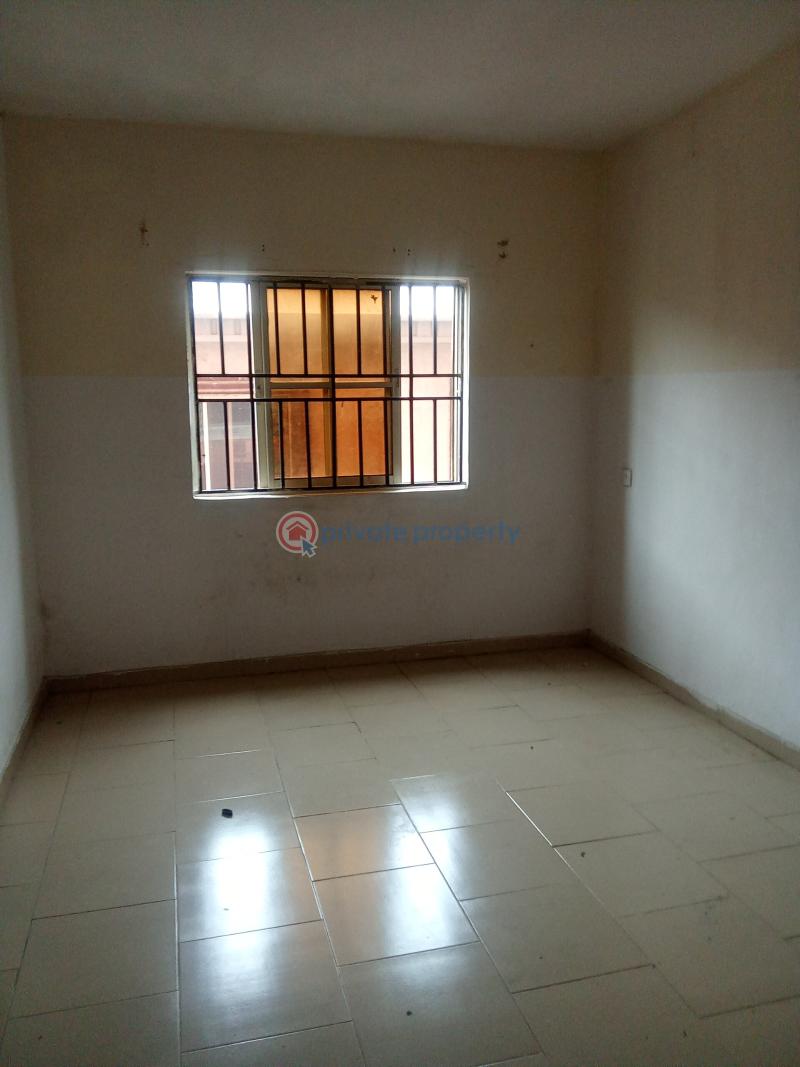 2 bedroom Flat & Apartment For Rent Ago Palace Isolo Lagos - 4