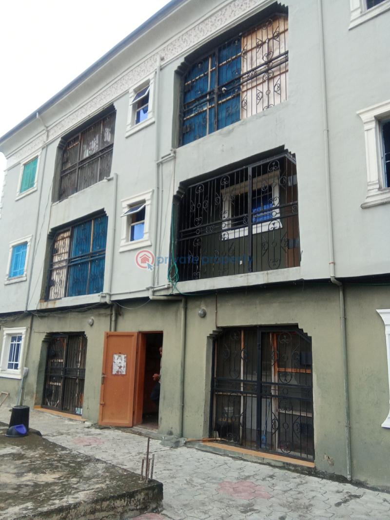2 bedroom Flat & Apartment For Rent Ago Palace Isolo Lagos - 0