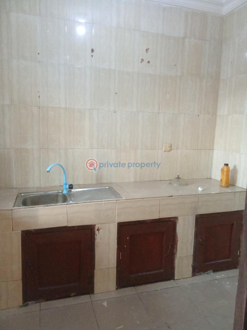 2 bedroom Flat & Apartment For Rent Ago Palace Isolo Lagos - 6