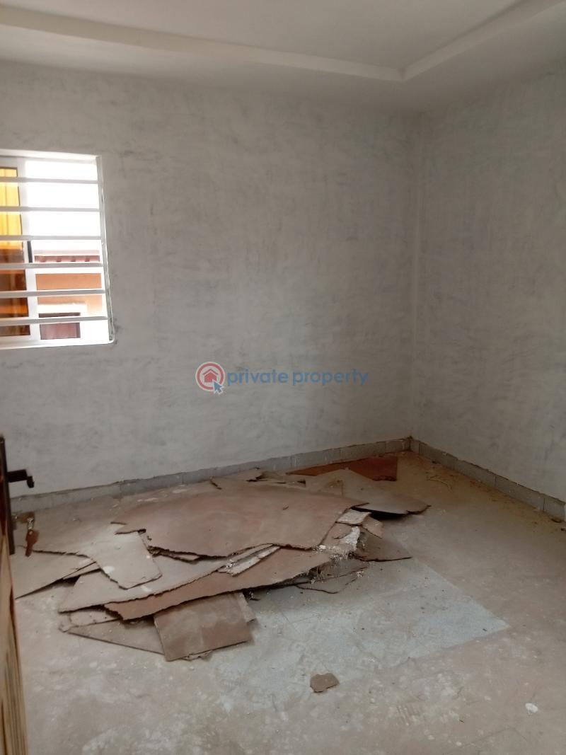 2 bedroom Block Of Flats For Rent Ago Palace Isolo Lagos - 3