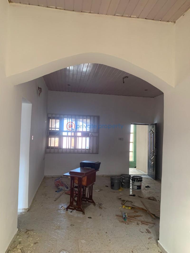 Renovated 2 bedroom flat | mpape - 3 2 bedroom Block Of Flats For Rent Berger Quarry, Mpape Mpape Abuja Phase 4  - 3