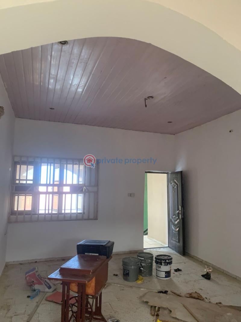 Renovated 2 bedroom flat | mpape - 7 2 bedroom Block Of Flats For Rent Berger Quarry, Mpape Mpape Abuja Phase 4  - 7