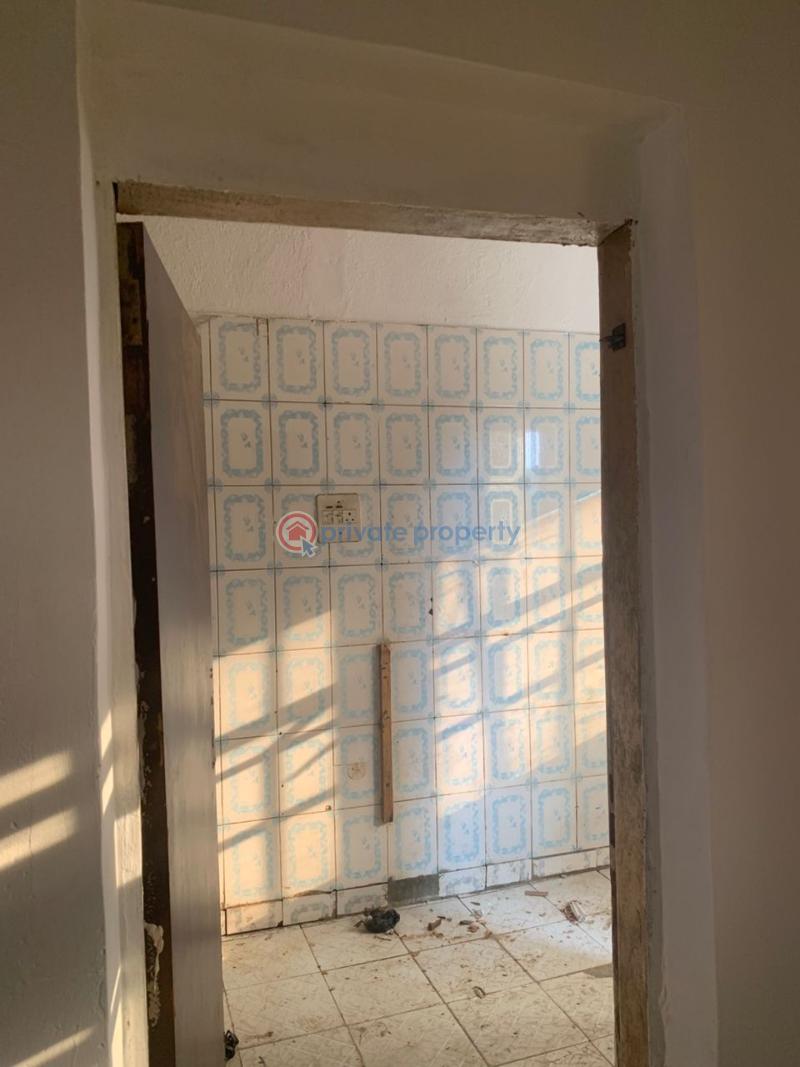 Renovated 2 bedroom flat | mpape - 6 2 bedroom Block Of Flats For Rent Berger Quarry, Mpape Mpape Abuja Phase 4  - 6