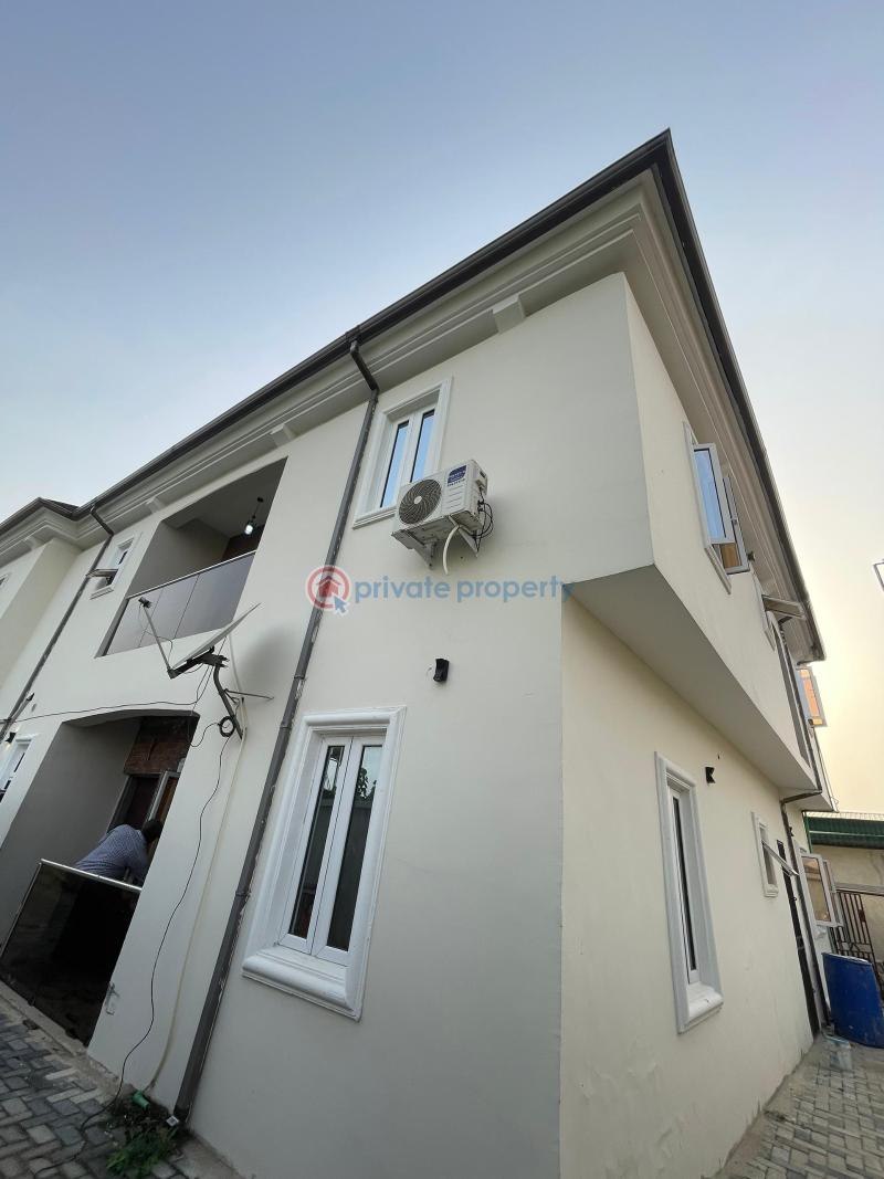 3 bedroom Block Of Flats For Rent Sangotedo Ajah Lagos - 0
