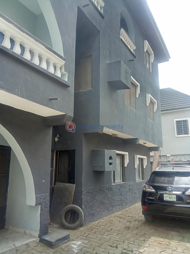 3 bedroom Block Of Flats For Rent Ago Palace Isolo Lagos - 1