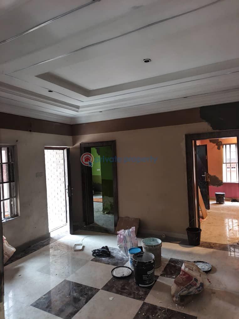 3 bedroom Block Of Flats For Rent Olohunda Gra Estate Magodo Kosofe/Ikosi Lagos - 1