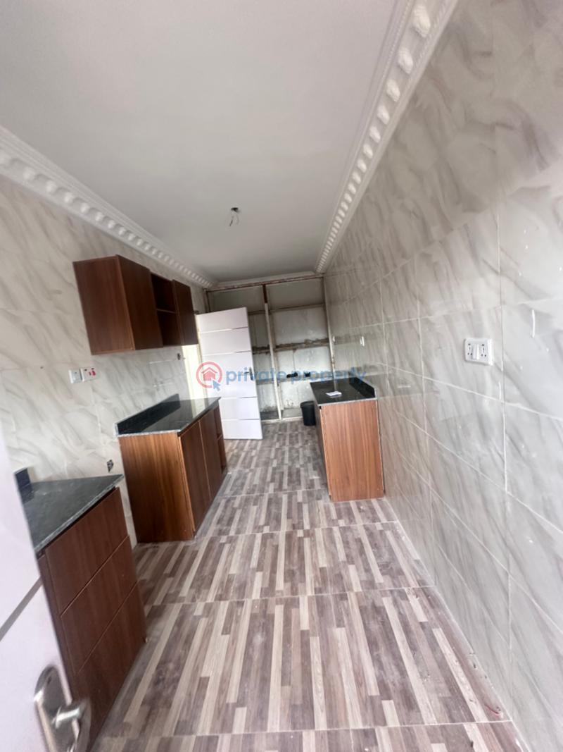 Renovated 3 bedroom flat with massive bq with kitchen - 2 3 bedroom Flat & Apartment For Rent Off Awolowo Road Old Ikoyi Lagos - 2