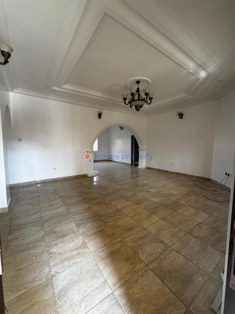 3 bedroom Block Of Flats For Rent Jahi Gilmore Jahi Abuja Phase 2  - 3