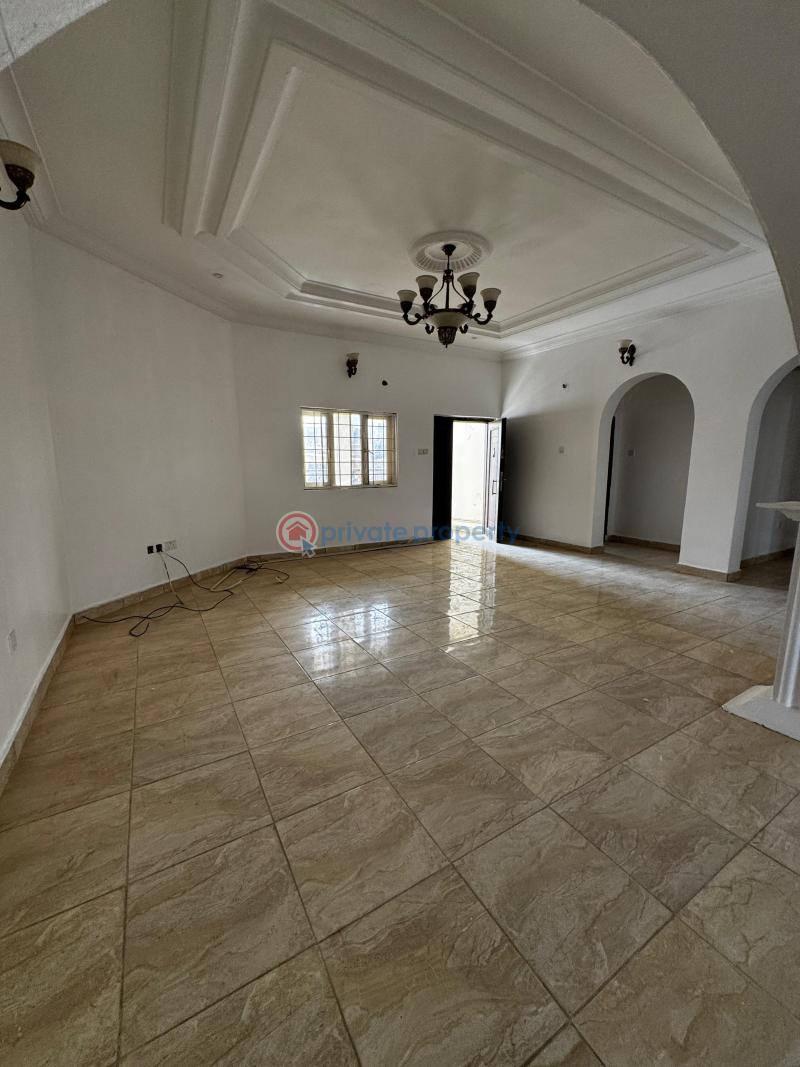 3 bedroom Block Of Flats For Rent Jahi Gilmore Jahi Abuja Phase 2  - 1