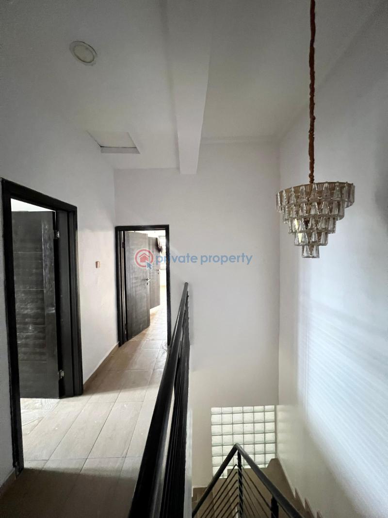 4 bedroom Semi detached Duplex For Rent Estate Osapa London Lekki Lagos - 4