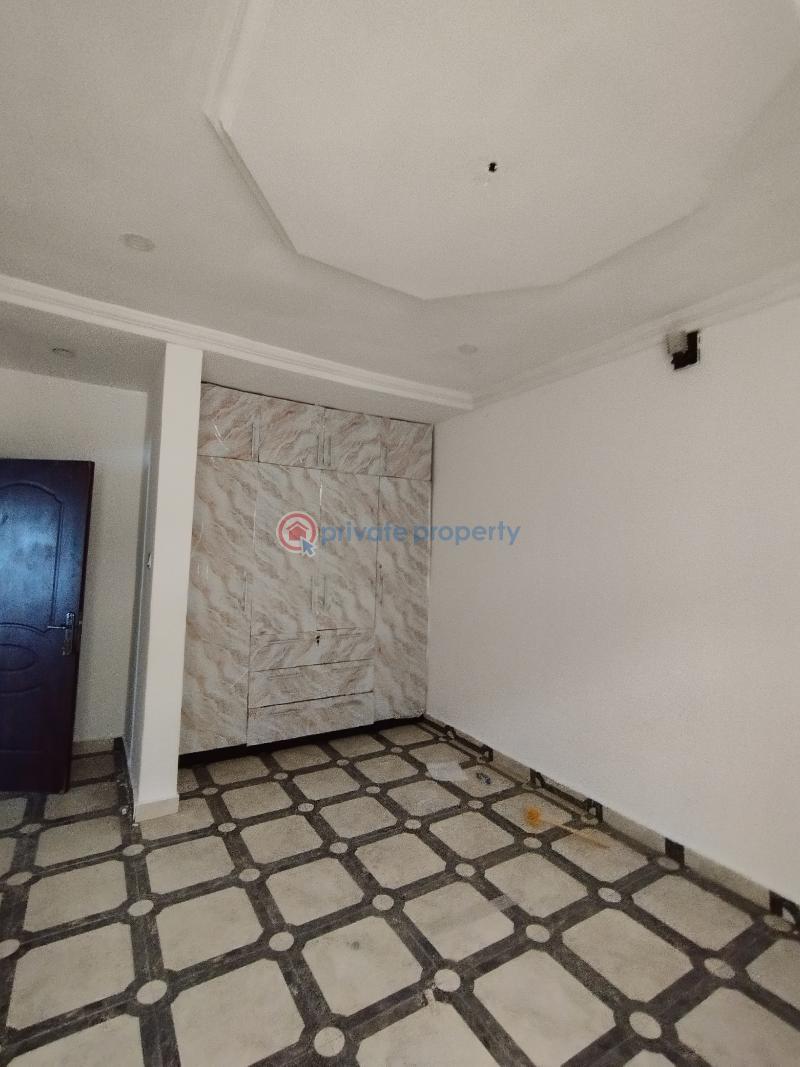 5 bedroom Detached Duplex For Rent Ilasan Lekki Lagos - 12