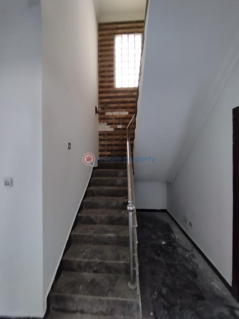 5 bedroom Detached Duplex For Rent Ilasan Lekki Lagos - 5