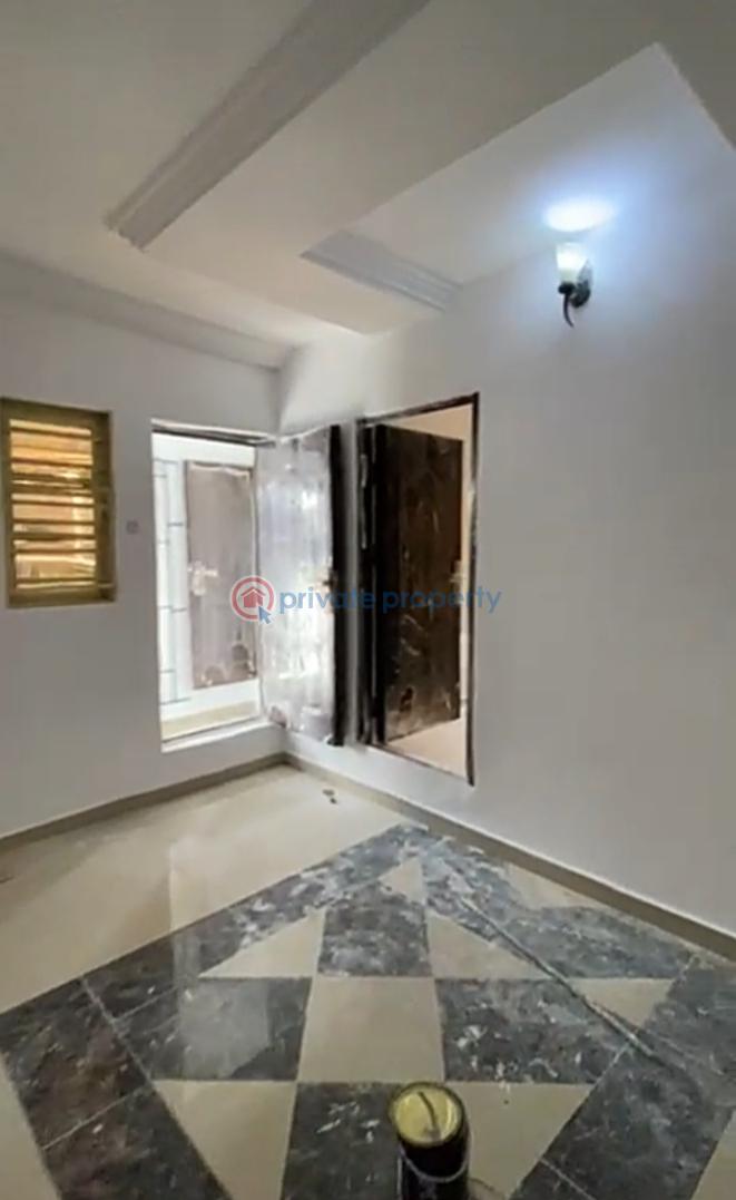 1 bedroom Mini Flat For Rent Osapa Lekki Lagos - 0
