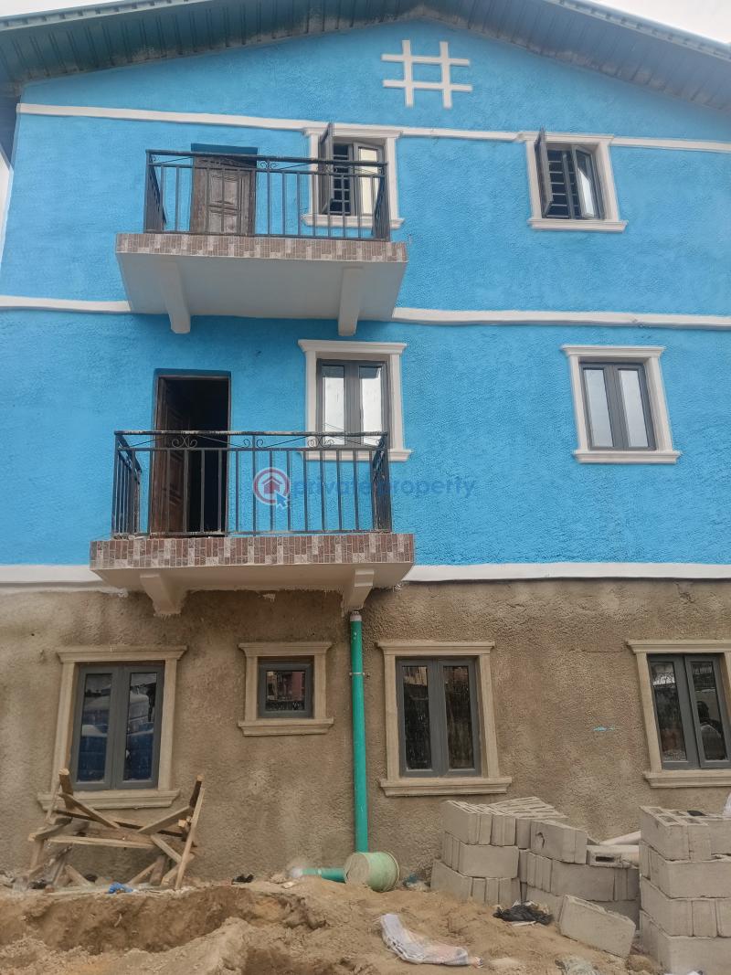 1 bedroom Mini Flat For Rent Fadeyi Yaba Fadeyi Shomolu Lagos - 2