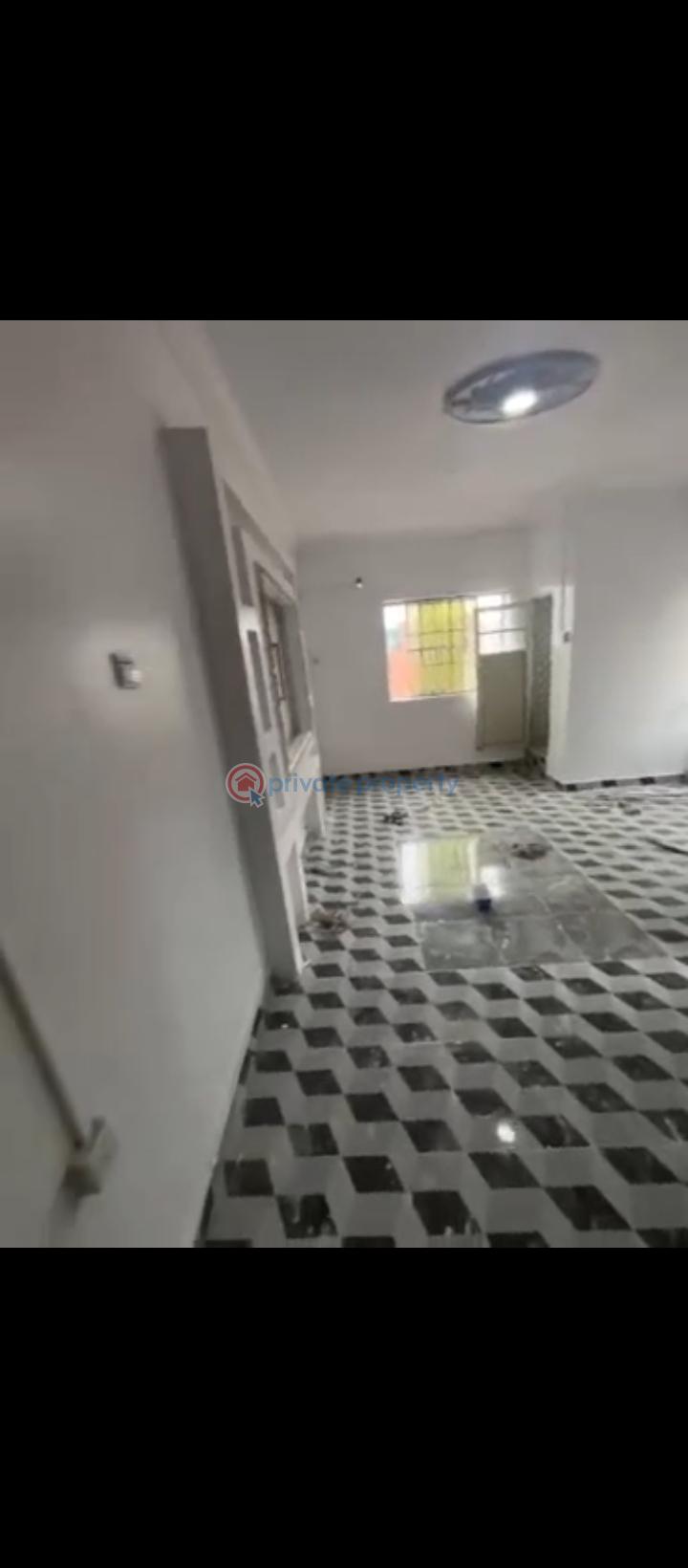 Block Of Flats For Rent Off Herbert Marcurley Yaba Yaba Lagos - 7