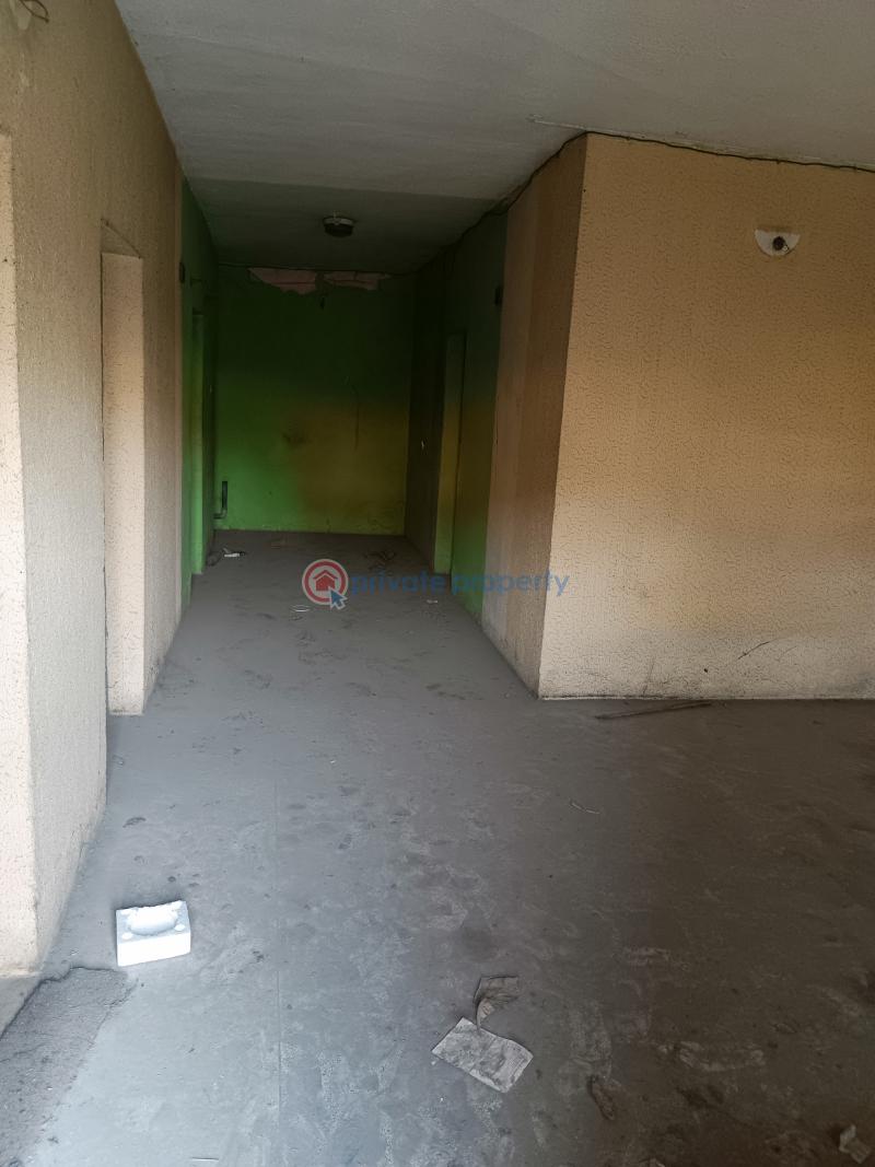Renovated storey building on a plot of land - 4 10 bedroom Block Of Flats For Sale Ilupeju Estate Ilupeju Lagos - 4