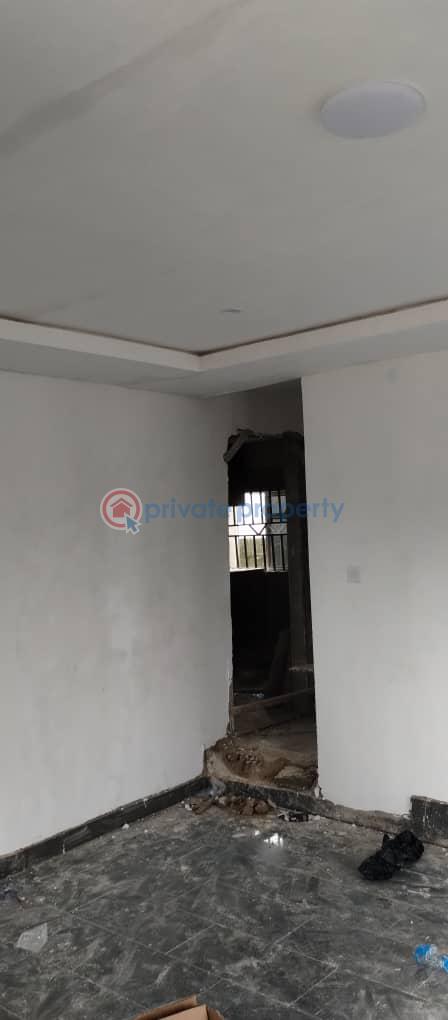 1 bedroom Flat & Apartment For Rent Dero Ishasi Road Berger Ojodu Lagos - 2