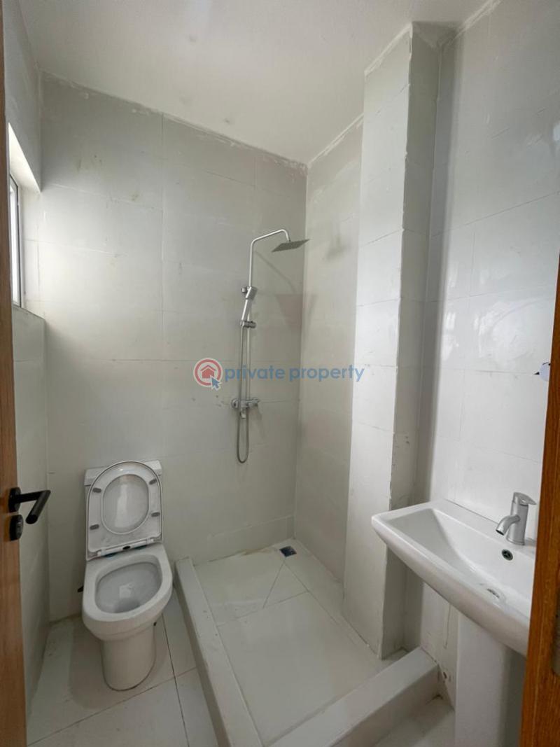 2 bedroom Block Of Flats For Rent Osapa Lekki Lagos - 4