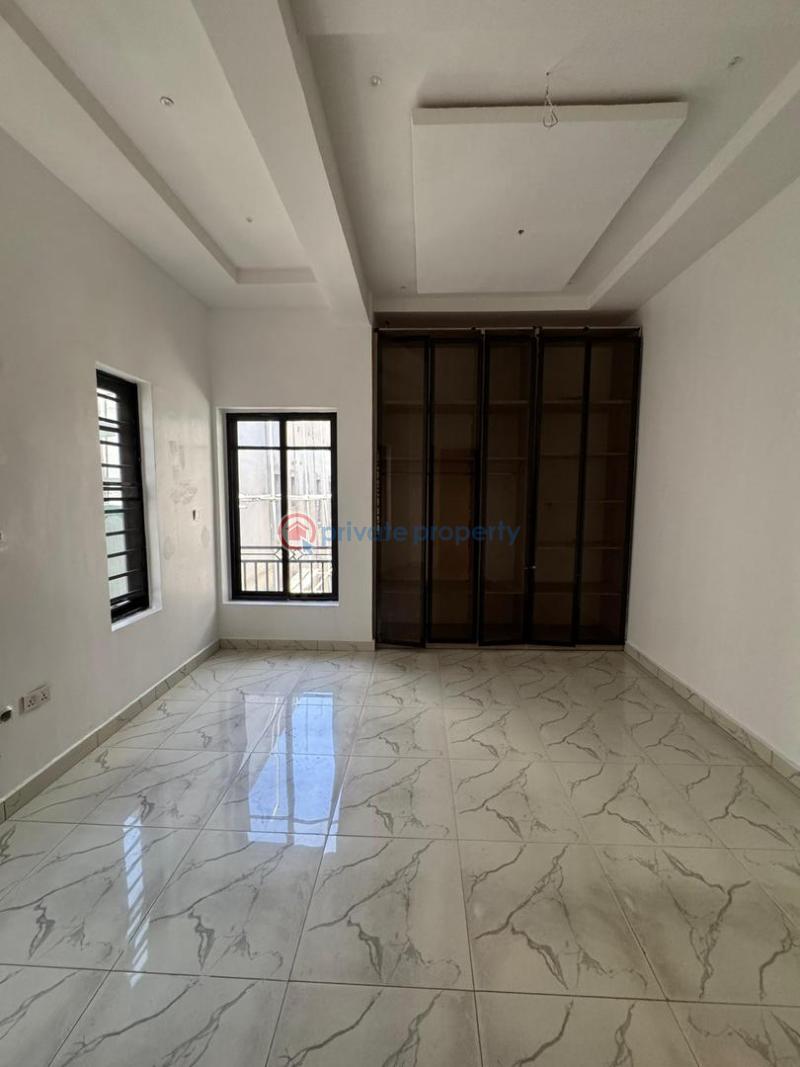 2 bedroom Block Of Flats For Rent Ikate Elegushi Lekki Lagos - 1