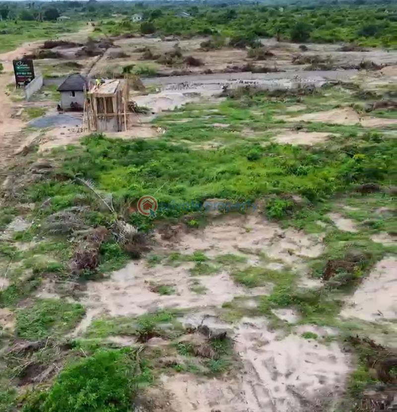 Mixed use Land For Sale Solace Gardens Estate Eleranigbe Eleran Igbe Ibeju-Lekki Lagos - 4