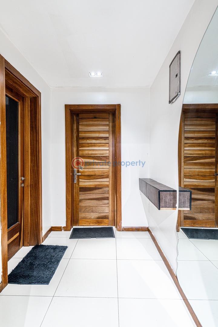 1 bedroom Block Of Flats Short let Lekki Phase 1 Lagos - 0