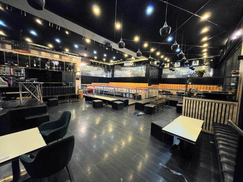 Restaurant space available - 1 Restaurant/Bar For Rent Lekki Phase 1 Lagos - 1