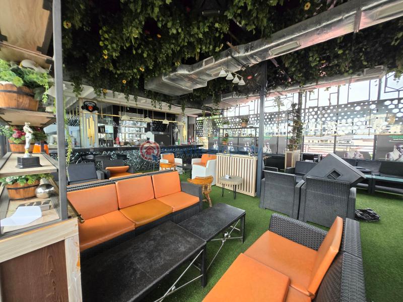 Restaurant space available - 3 Restaurant/Bar For Rent Lekki Phase 1 Lagos - 3