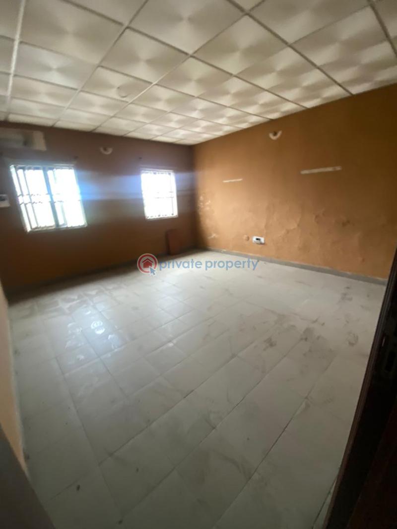 Restructured 4 units of terraces on 1300 sqm of land for commercial use in vi - 5 10 bedroom Terrace For Rent Victoria Island Extension Lagos - 5