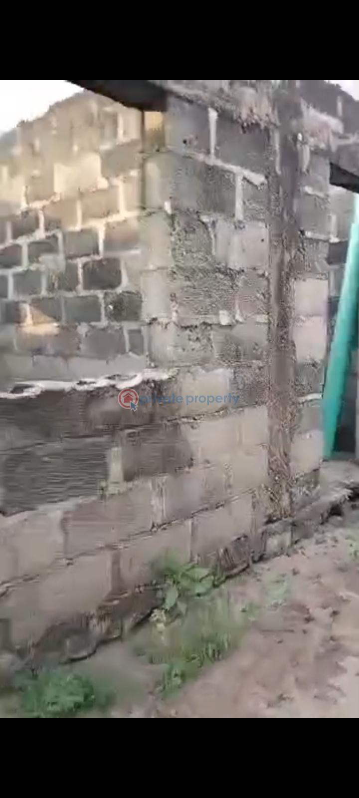 House For Sale Along Ebute Igbogbo Road Ikorodu Ebute Ikorodu Lagos - 3