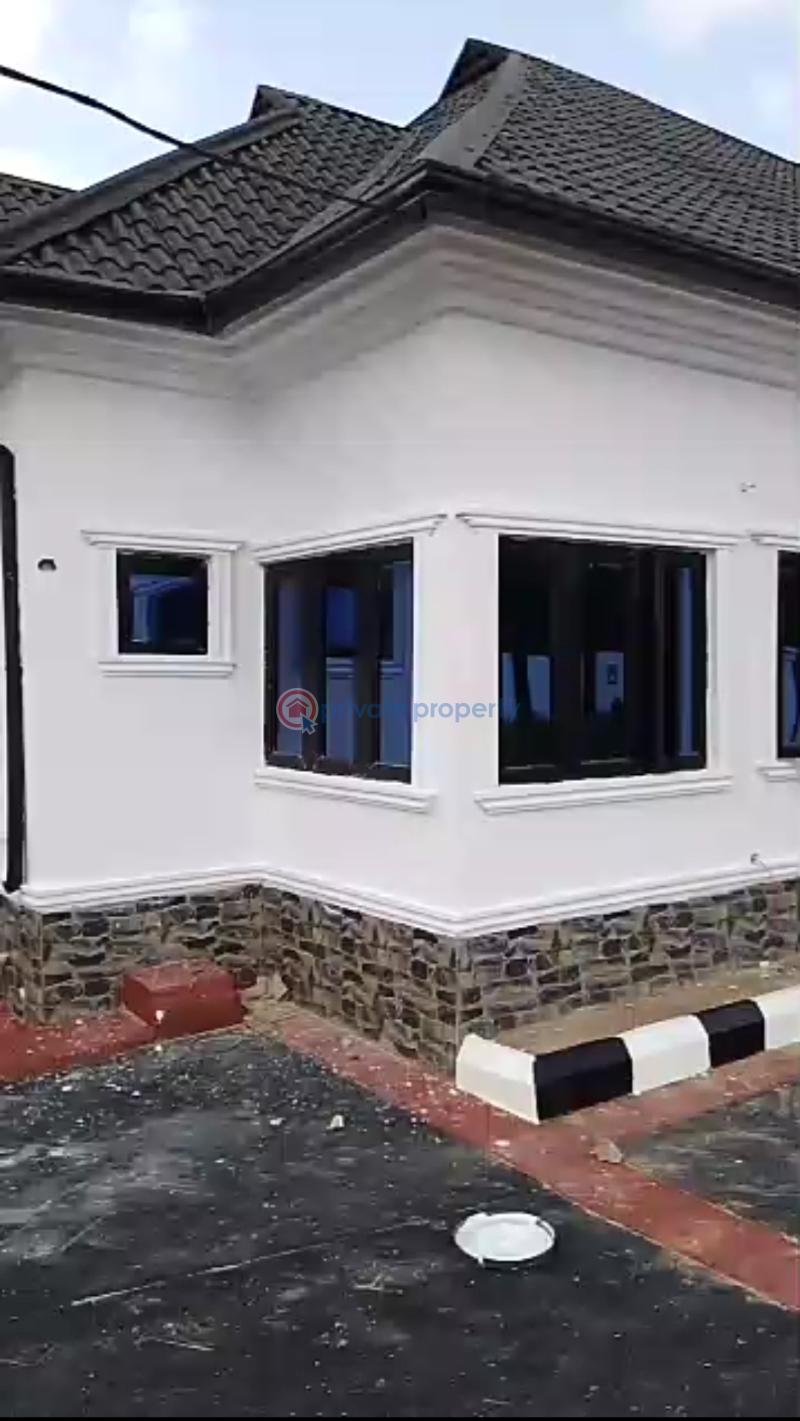 Block Of Flats For Sale Back Of Guinness Area By Old Road Off Sapele Road Benin Edo - 3