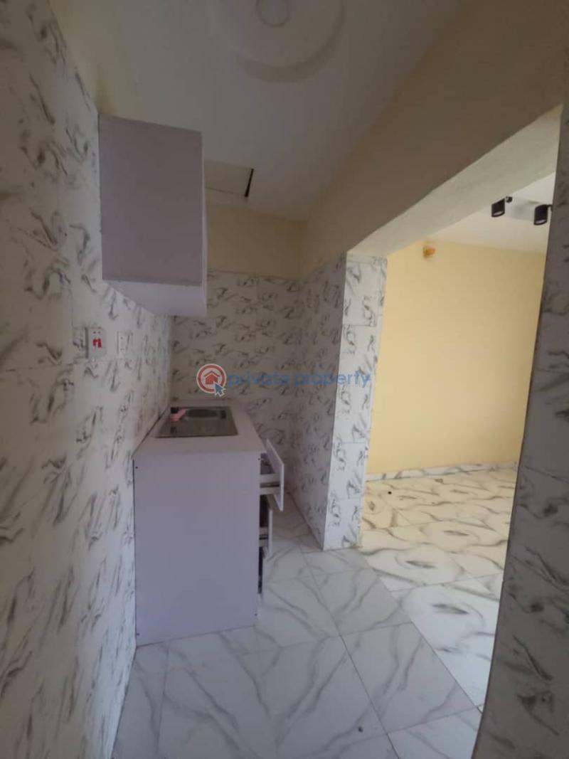 Flat & Apartment For Rent Situated Around Motomori Villa Off Jankata (item 7/sofeco Filling Station), Kuola/elebu Area, Ibadan. Ibadan Oyo - 7