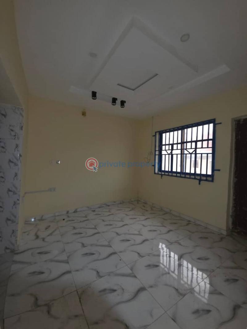 Flat & Apartment For Rent Situated Around Motomori Villa Off Jankata (item 7/sofeco Filling Station), Kuola/elebu Area, Ibadan. Ibadan Oyo - 2
