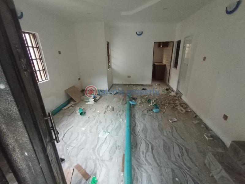1 bedroom Flat & Apartment For Rent Opp Ui 2nd Gate Barika Junction Ibadan Oyo - 5