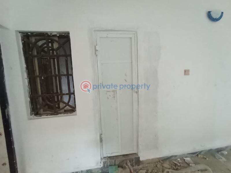 1 bedroom Flat & Apartment For Rent Opp Ui 2nd Gate Barika Junction Ibadan Oyo - 2