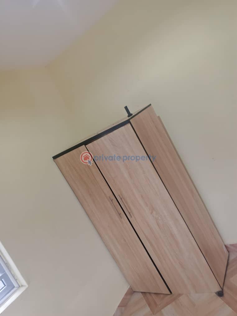 Room and parlor self at zenith hospital elebu - 2 1 bedroom Mini Flat For Rent Zenith Elebu Ibadan Oyo - 2