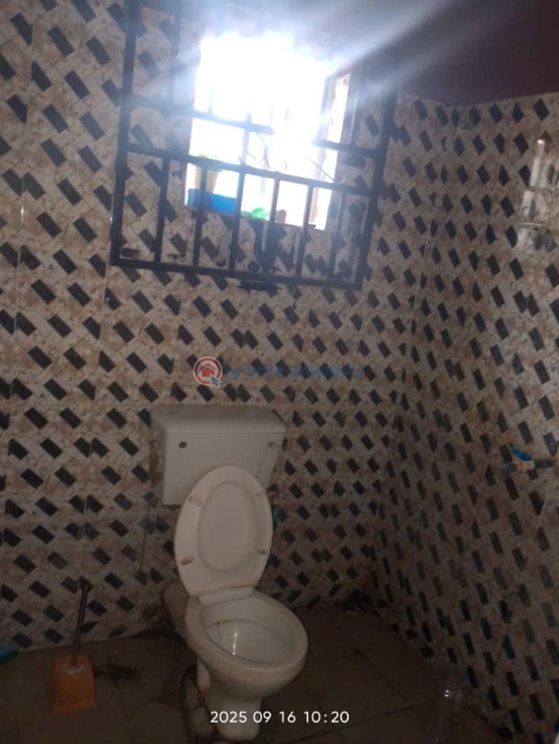 Room and parlor self available at iyana agbala after adegbayi with tiles, new ife road, iwo road, ibadan. - 8 1 bedroom Mini Flat For Rent Iyana Agbala, New Ife Road Ibadan Oyo - 8