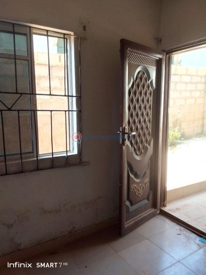1 bedroom Mini Flat For Rent Ogijo Ikorodu Lagos - 5