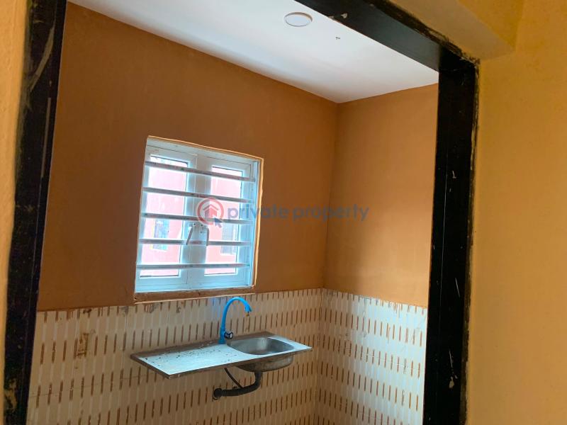 1 bedroom Mini Flat For Rent Awope Street, Off Itire Bus Stop, Alaba Oro, Ajegunle Apapa, Lagos Ayetoro Ajeromi Ifelodun Lagos - 4