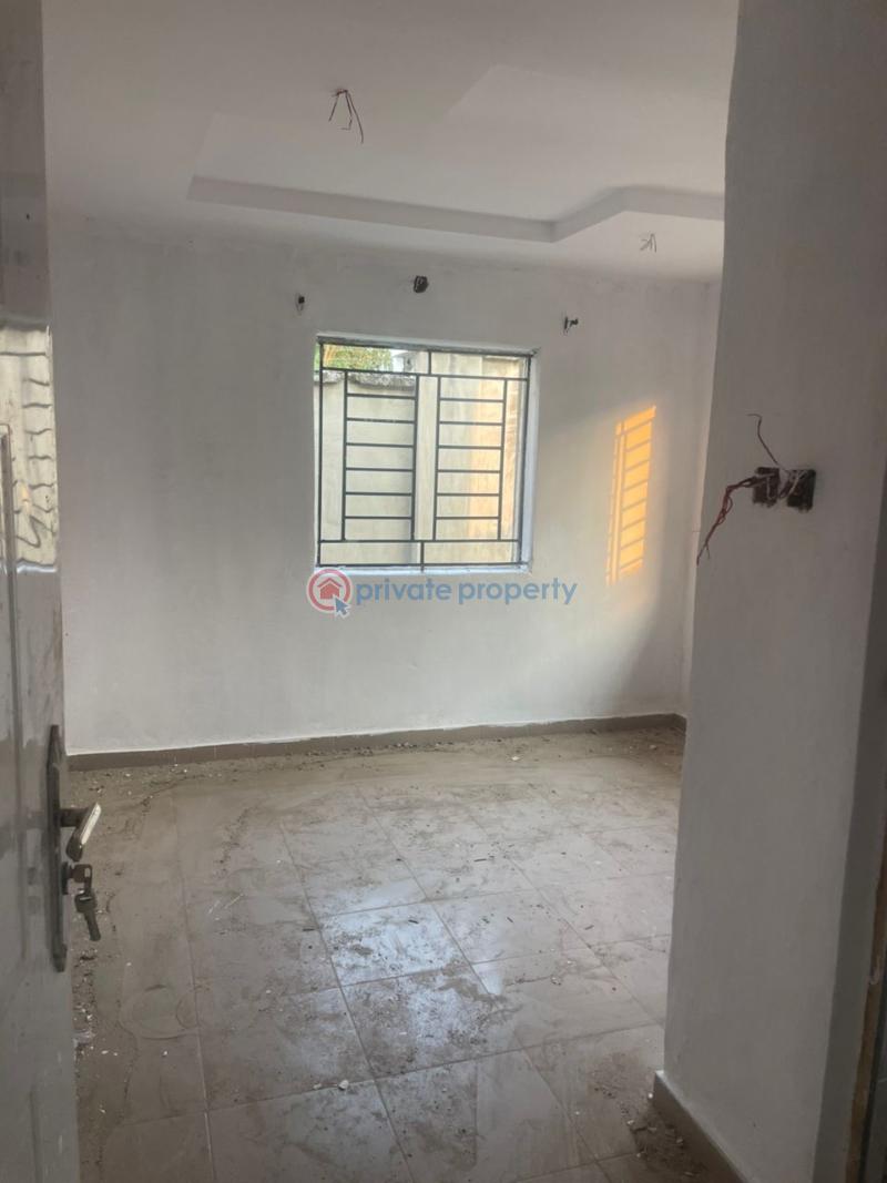 1 bedroom Block Of Flats For Rent Banuso Kuola Area Elebu Extension Akala Express Ibadan Oyo - 4