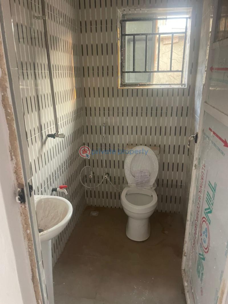 1 bedroom Block Of Flats For Rent Banuso Kuola Area Elebu Extension Akala Express Ibadan Oyo - 2