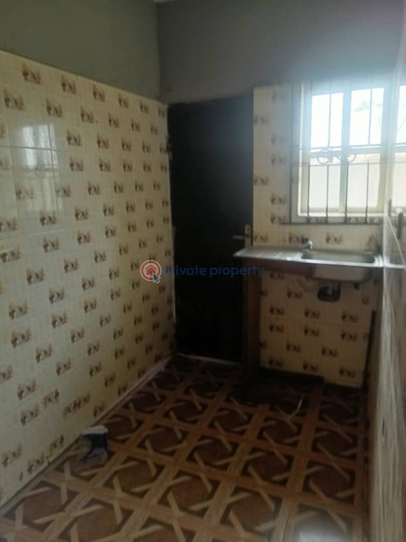 1 bedroom Mini Flat For Rent Ofin Igbogbo Ikorodu Lagos - 10