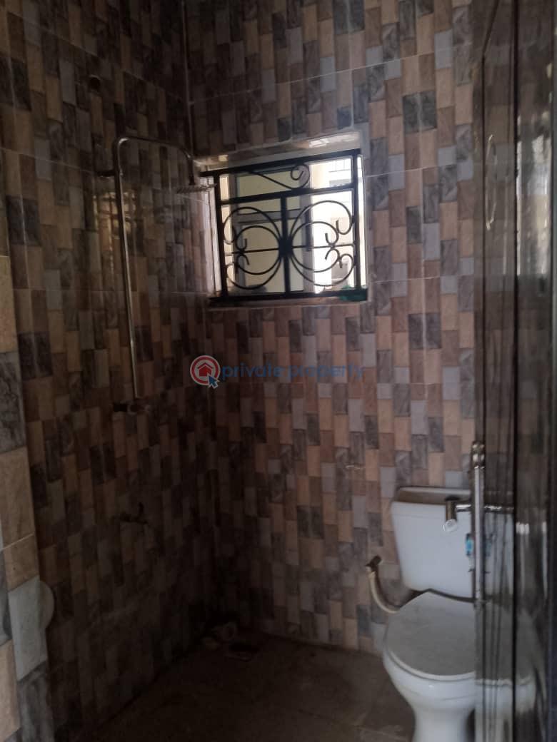 Block Of Flats For Rent Kasumu Zone C Off Tipper Garage Akala Express Ibadan Oyo - 2