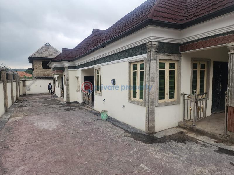 Room and parlour self contain at ilu tuntun asunle tipper garage off akala express junction,close to the main road - 4 1 bedroom Mini Flat For Rent Ilu Tuntun Asunle Akala Express Akala Express Ibadan Oyo - 4