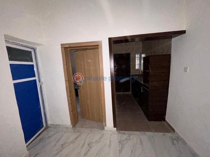 1 bedroom Block Of Flats For Rent Asunle Off Tipper Akala Express Ibadan Oyo - 1