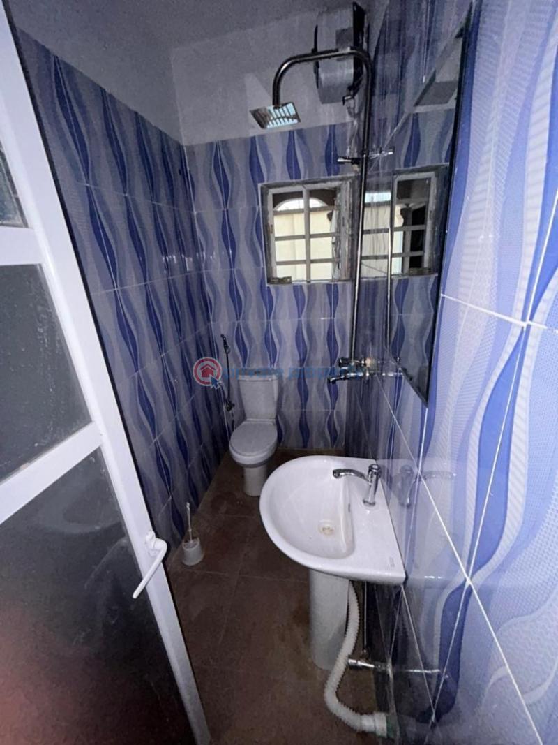 1 bedroom Block Of Flats For Rent Asunle Off Tipper Akala Express Ibadan Oyo - 6