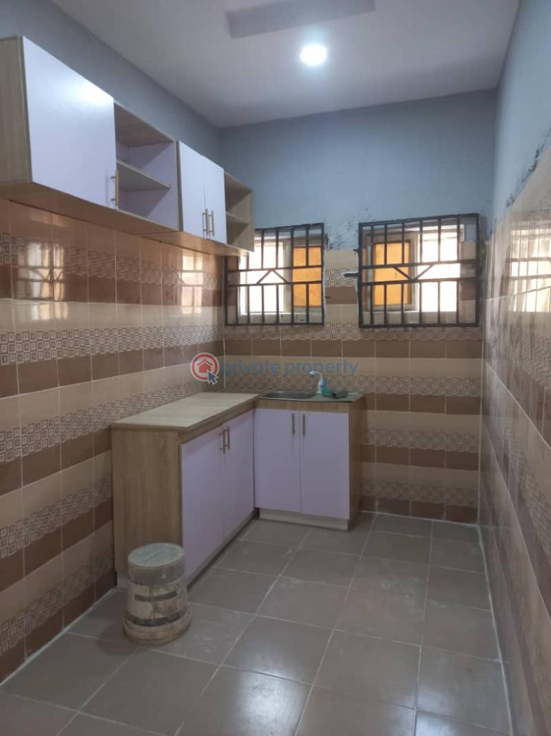 1 bedroom Mini Flat For Rent Adegbayi Alakia Alakia Ibadan Oyo - 3