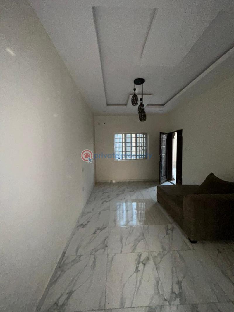 1 bedroom Block Of Flats For Rent Asunle Off Tipper Akala Express Ibadan Oyo - 5