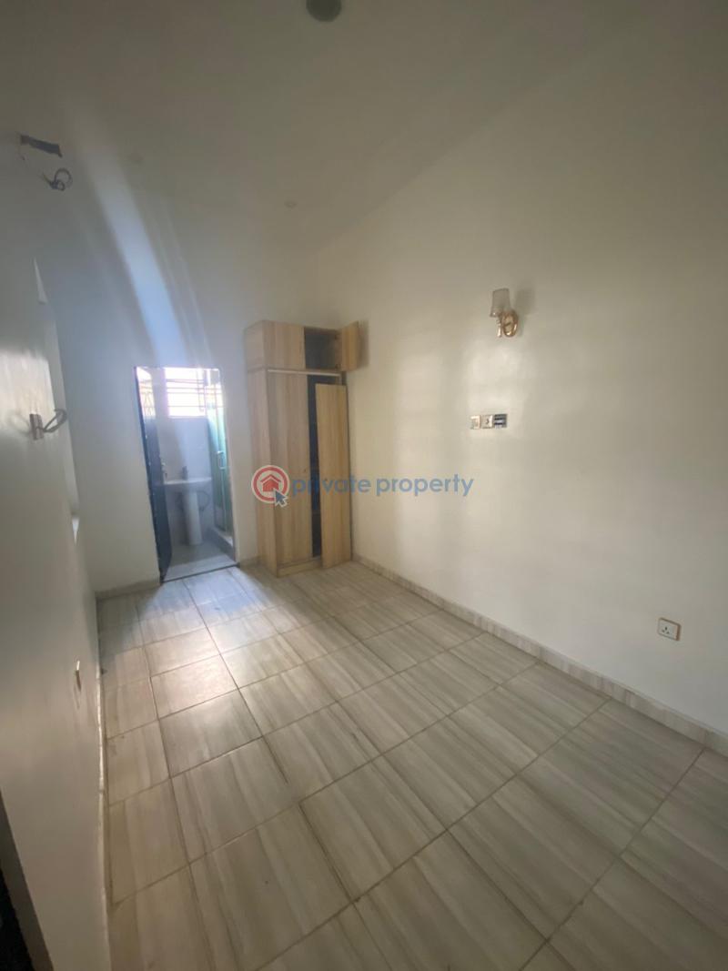 Shared Apartment For Rent Orchid Road Eleganza Bustop Lekki Lagos Lekki Phase 2 Lagos - 0